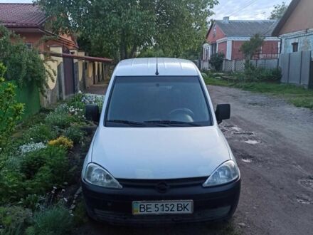Опель Комбо вант.-пас. 2009 у Умани на Automoto.ua Білий Опель Комбо вант.-пас., об'ємом двигуна 1.3 л та пробігом 277 тис. км за 3796 $, фото 1 на Automoto.ua