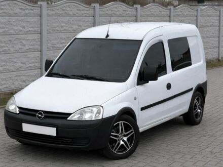 Белый Опель Комбо груз.-пасс., объемом двигателя 1.3 л и пробегом 350 тыс. км за 4000 $, фото 1 на Automoto.ua