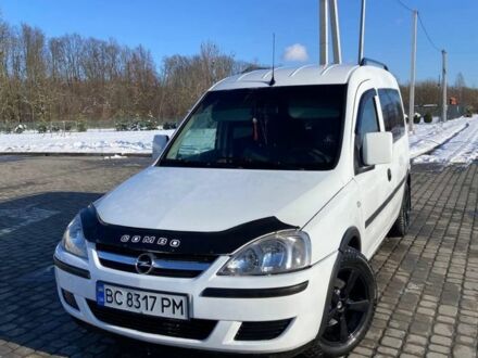Білий Опель Комбо вант.-пас., об'ємом двигуна 1.2 л та пробігом 390 тис. км за 4350 $, фото 1 на Automoto.ua