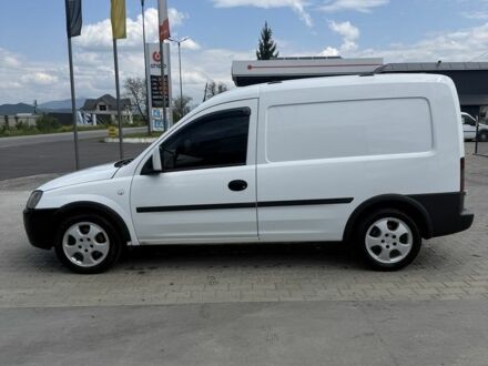 Білий Опель Комбо вант.-пас., об'ємом двигуна 1.7 л та пробігом 385 тис. км за 4550 $, фото 1 на Automoto.ua