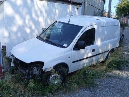Білий Опель Комбо вант.-пас., об'ємом двигуна 0 л та пробігом 999 тис. км за 1505 $, фото 1 на Automoto.ua