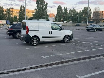 Білий Опель Комбо вант.-пас., об'ємом двигуна 1.25 л та пробігом 187 тис. км за 9500 $, фото 1 на Automoto.ua