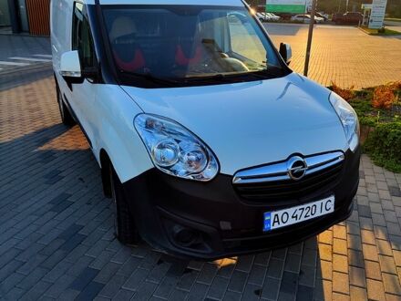 Білий Опель Комбо вант.-пас., об'ємом двигуна 1.2 л та пробігом 38000 тис. км за 5700 $, фото 1 на Automoto.ua