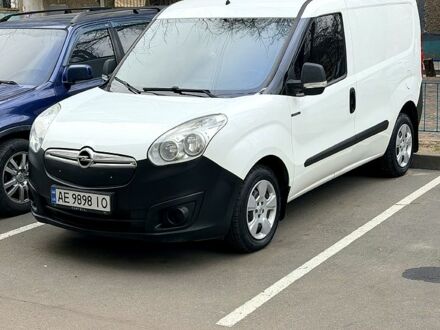 Білий Опель Комбо вант.-пас., об'ємом двигуна 1.2 л та пробігом 18700 тис. км за 9500 $, фото 1 на Automoto.ua