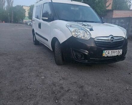 Білий Опель Комбо вант.-пас., об'ємом двигуна 1.6 л та пробігом 291 тис. км за 6200 $, фото 1 на Automoto.ua