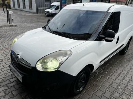 Білий Опель Комбо вант.-пас., об'ємом двигуна 1.6 л та пробігом 256 тис. км за 6100 $, фото 1 на Automoto.ua