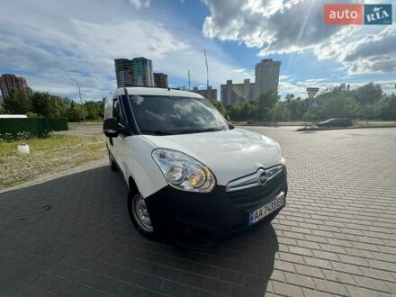 Білий Опель Комбо вант.-пас., об'ємом двигуна 1.3 л та пробігом 307 тис. км за 4500 $, фото 1 на Automoto.ua