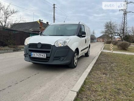 Опель Комбо вант.-пас. 2015 у Харкові на Automoto.ua Білий Опель Комбо вант.-пас., об'ємом двигуна 1.2 л та пробігом 380 тис. км за 4800 $, фото 1 на Automoto.ua