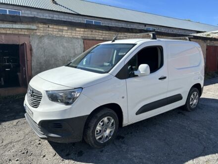 Білий Опель Комбо вант.-пас., об'ємом двигуна 1.6 л та пробігом 140 тис. км за 11500 $, фото 1 на Automoto.ua