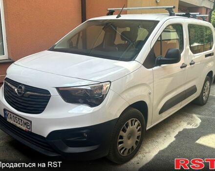 Білий Опель Комбо вант.-пас., об'ємом двигуна 1.5 л та пробігом 27 тис. км за 24000 $, фото 1 на Automoto.ua