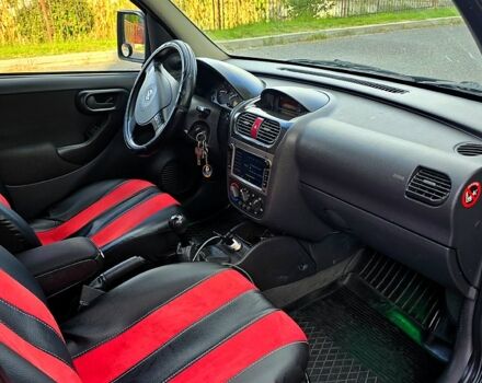 Чорний Опель Комбо вант.-пас., об'ємом двигуна 1.7 л та пробігом 230 тис. км за 5000 $, фото 2 на Automoto.ua