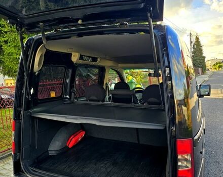 Чорний Опель Комбо вант.-пас., об'ємом двигуна 1.7 л та пробігом 230 тис. км за 5000 $, фото 3 на Automoto.ua