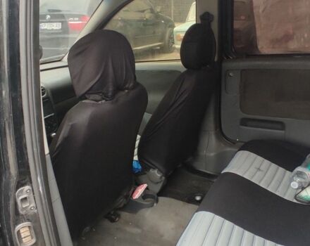 Черный Опель Комбо груз.-пасс., объемом двигателя 1.7 л и пробегом 170 тыс. км за 4000 $, фото 5 на Automoto.ua