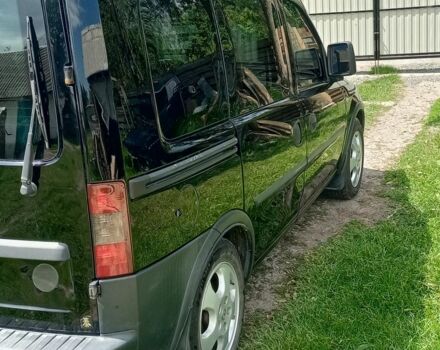 Черный Опель Комбо груз.-пасс., объемом двигателя 1.7 л и пробегом 368 тыс. км за 3500 $, фото 3 на Automoto.ua