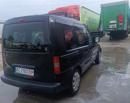 Черный Опель Комбо груз.-пасс., объемом двигателя 1.6 л и пробегом 328 тыс. км за 3300 $, фото 3 на Automoto.ua