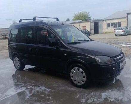 Черный Опель Комбо груз.-пасс., объемом двигателя 1.6 л и пробегом 328 тыс. км за 3300 $, фото 7 на Automoto.ua