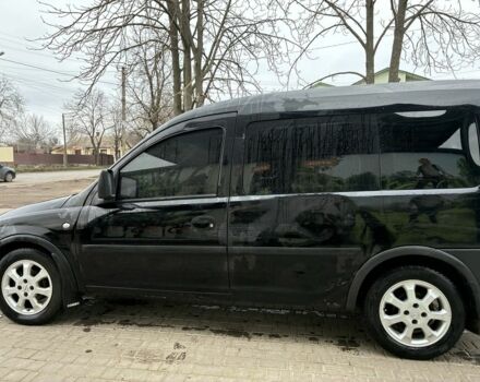 Чорний Опель Комбо вант.-пас., об'ємом двигуна 1.2 л та пробігом 388 тис. км за 3800 $, фото 5 на Automoto.ua