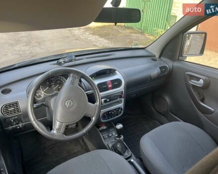 Черный Опель Комбо груз.-пасс., объемом двигателя 1.6 л и пробегом 250 тыс. км за 5000 $, фото 7 на Automoto.ua