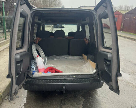 Черный Опель Комбо груз.-пасс., объемом двигателя 1.25 л и пробегом 130 тыс. км за 4200 $, фото 4 на Automoto.ua