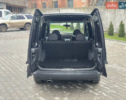 Черный Опель Комбо груз.-пасс., объемом двигателя 1.7 л и пробегом 219 тыс. км за 4999 $, фото 19 на Automoto.ua