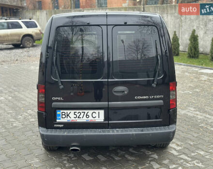 Черный Опель Комбо груз.-пасс., объемом двигателя 1.7 л и пробегом 219 тыс. км за 4999 $, фото 25 на Automoto.ua