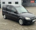 Черный Опель Комбо груз.-пасс., объемом двигателя 1.7 л и пробегом 219 тыс. км за 4999 $, фото 17 на Automoto.ua