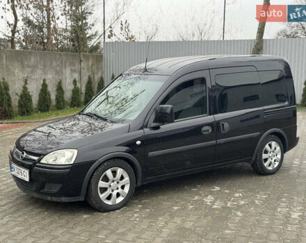 Черный Опель Комбо груз.-пасс., объемом двигателя 1.7 л и пробегом 219 тыс. км за 4999 $, фото 10 на Automoto.ua