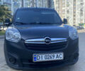 Черный Опель Комбо груз.-пасс., объемом двигателя 1.6 л и пробегом 288 тыс. км за 9499 $, фото 4 на Automoto.ua