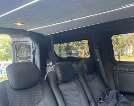 Черный Опель Комбо груз.-пасс., объемом двигателя 1.6 л и пробегом 288 тыс. км за 9499 $, фото 12 на Automoto.ua