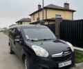 Черный Опель Комбо груз.-пасс., объемом двигателя 1.6 л и пробегом 303 тыс. км за 6800 $, фото 1 на Automoto.ua