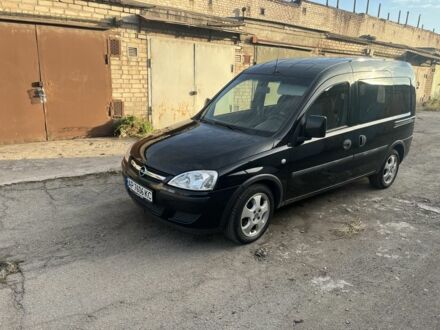 Опель Комбо вант.-пас. 2006 у Дніпро (Дніпропетровську) на Automoto.ua Чорний Опель Комбо вант.-пас., об'ємом двигуна 1.6 л та пробігом 250 тис. км за 5000 $, фото 1 на Automoto.ua