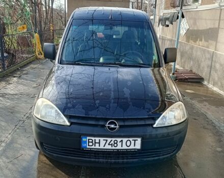 Черный Опель Комбо груз.-пасс., объемом двигателя 1.2 л и пробегом 430 тыс. км за 3780 $, фото 1 на Automoto.ua