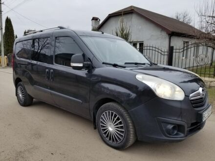 Опель Комбо вант.-пас. 2014 у Нововолинськ на Automoto.ua Чорний Опель Комбо вант.-пас., об'ємом двигуна 0 л та пробігом 225 тис. км за 4600 $, фото 1 на Automoto.ua