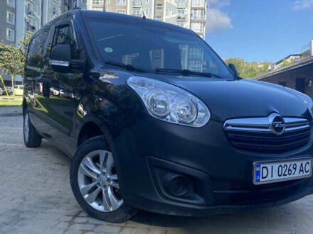 Черный Опель Комбо груз.-пасс., объемом двигателя 1.6 л и пробегом 288 тыс. км за 9499 $, фото 1 на Automoto.ua