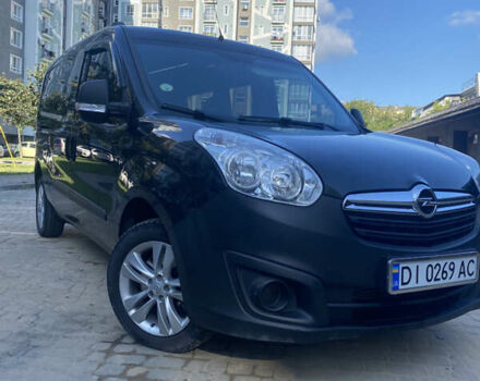 Черный Опель Комбо груз.-пасс., объемом двигателя 1.6 л и пробегом 288 тыс. км за 9499 $, фото 1 на Automoto.ua