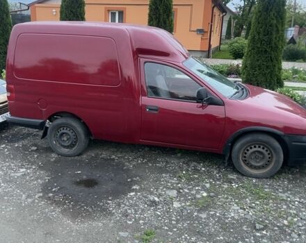 Красный Опель Комбо груз.-пасс., объемом двигателя 1.4 л и пробегом 1 тыс. км за 1500 $, фото 3 на Automoto.ua