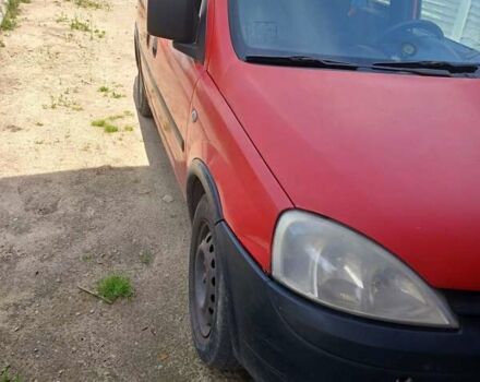 Красный Опель Комбо груз.-пасс., объемом двигателя 1.3 л и пробегом 374 тыс. км за 3700 $, фото 1 на Automoto.ua