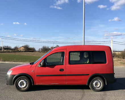 Красный Опель Комбо груз.-пасс., объемом двигателя 1.25 л и пробегом 200 тыс. км за 2650 $, фото 2 на Automoto.ua
