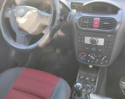 Червоний Опель Комбо вант.-пас., об'ємом двигуна 1.7 л та пробігом 364 тис. км за 1500 $, фото 5 на Automoto.ua