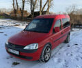 Красный Опель Комбо груз.-пасс., объемом двигателя 1.7 л и пробегом 390 тыс. км за 4200 $, фото 1 на Automoto.ua