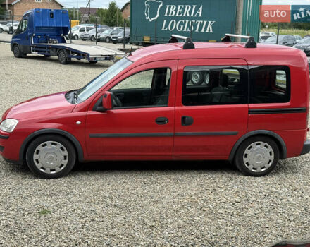 Червоний Опель Комбо вант.-пас., об'ємом двигуна 1.6 л та пробігом 170 тис. км за 4750 $, фото 4 на Automoto.ua