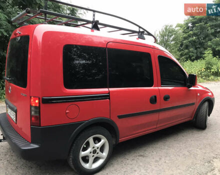 Красный Опель Комбо груз.-пасс., объемом двигателя 1.69 л и пробегом 212 тыс. км за 6100 $, фото 5 на Automoto.ua