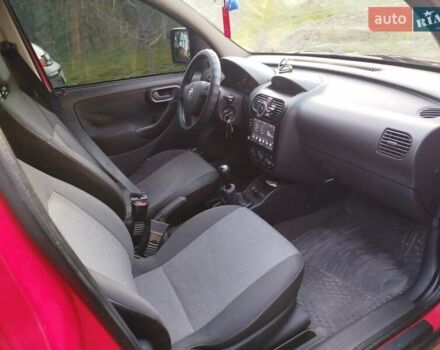 Червоний Опель Комбо вант.-пас., об'ємом двигуна 1.3 л та пробігом 311 тис. км за 4550 $, фото 7 на Automoto.ua