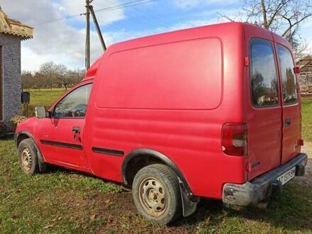 Червоний Опель Комбо вант.-пас., об'ємом двигуна 1.7 л та пробігом 300 тис. км за 1000 $, фото 1 на Automoto.ua