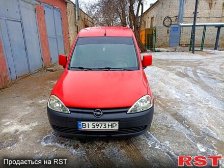 Красный Опель Комбо груз.-пасс., объемом двигателя 1.6 л и пробегом 240 тыс. км за 4200 $, фото 1 на Automoto.ua