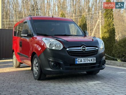 Красный Опель Комбо груз.-пасс., объемом двигателя 1.6 л и пробегом 193 тыс. км за 8750 $, фото 1 на Automoto.ua