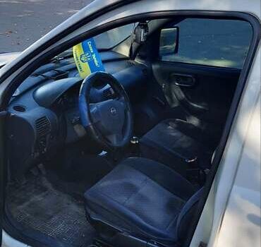 Опель Комбо груз.-пасс., объемом двигателя 1.2 л и пробегом 372 тыс. км за 3700 $, фото 13 на Automoto.ua