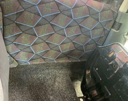 Опель Комбо вант.-пас., об'ємом двигуна 1.3 л та пробігом 400 тис. км за 4500 $, фото 17 на Automoto.ua