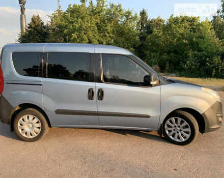 Опель Комбо вант.-пас. 2012 у Житомирі на Automoto.ua Опель Комбо вант.-пас., об'ємом двигуна 1.4 л та пробігом 180 тис. км за 6200 $, фото 12 на Automoto.ua
