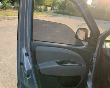 Опель Комбо вант.-пас. 2012 у Житомирі на Automoto.ua Опель Комбо вант.-пас., об'ємом двигуна 1.4 л та пробігом 180 тис. км за 6200 $, фото 4 на Automoto.ua